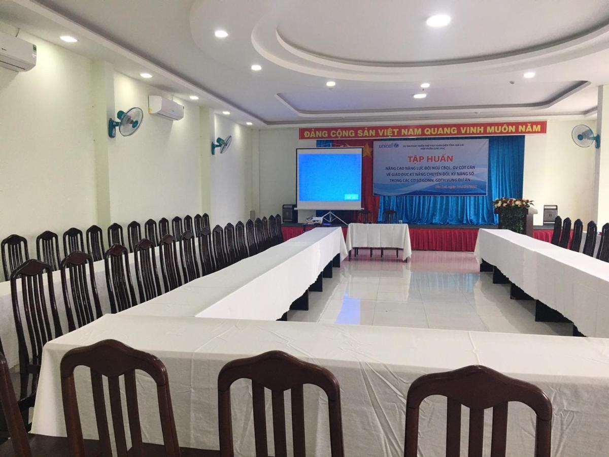 Cong Doan Gia Lai Hotel Pleiku Buitenkant foto